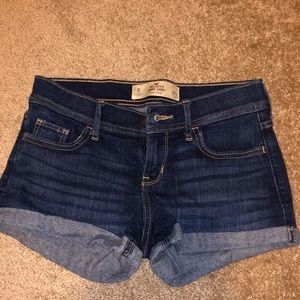 Low rise Hollister Shorts